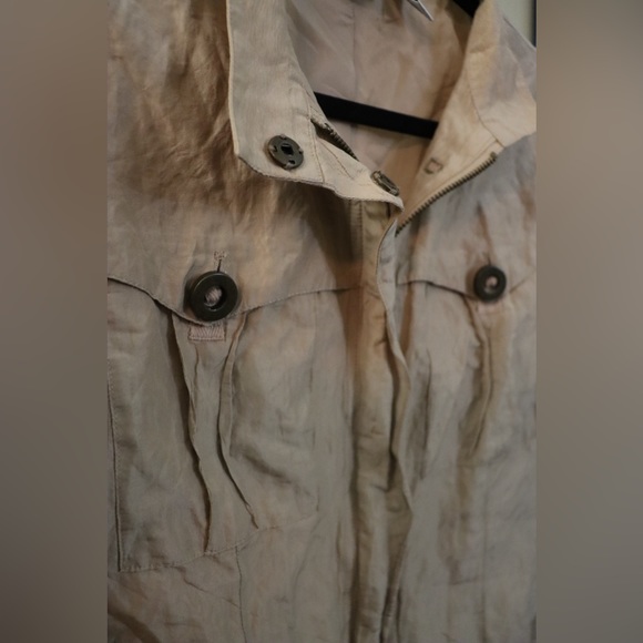EUC Tan Chico’s Silk Jacket with Zippers and Buttons, Chico’s Size 1 - Picture 5 of 8